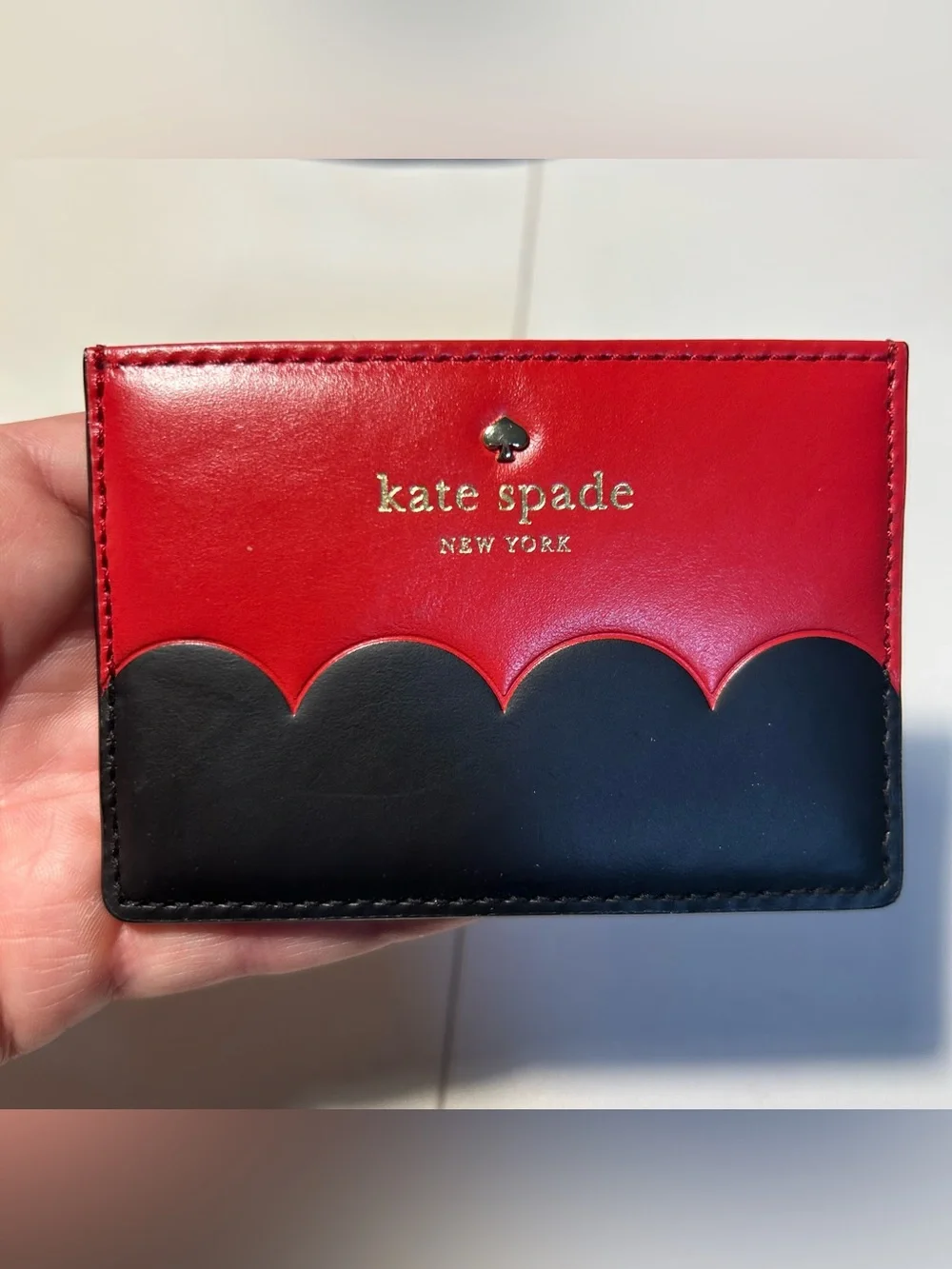 Kate Spade red black Scalloped Card Holder